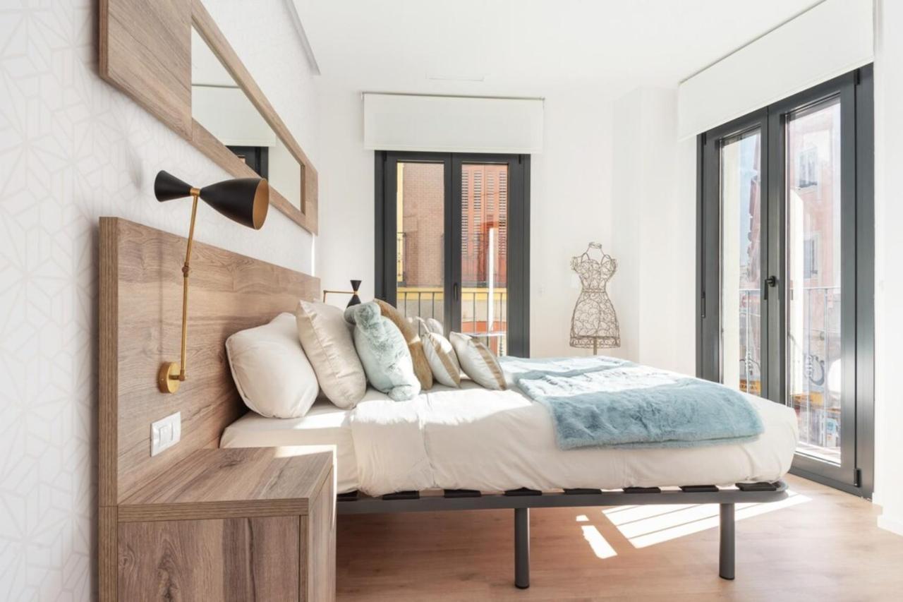 Incredible Design 2 Bedroom Apartment In Centro Madrid Esterno foto